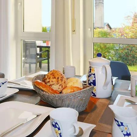 Residenz 4 * Binz